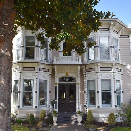 Mccall House Boutique Hotel アシュランド エクステリア 写真