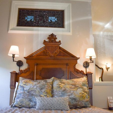 Mccall House Boutique Hotel アシュランド エクステリア 写真