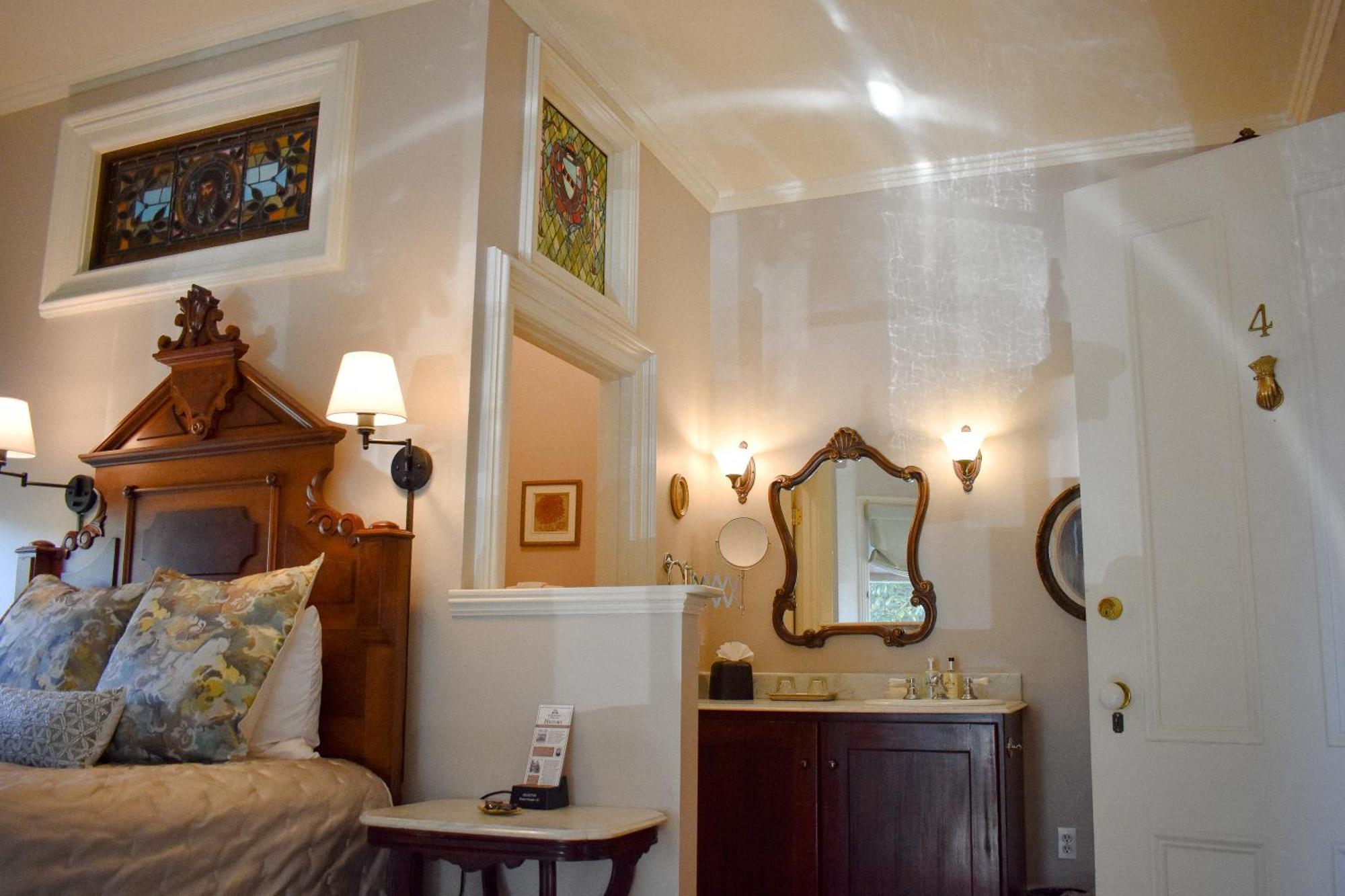 Mccall House Boutique Hotel アシュランド エクステリア 写真