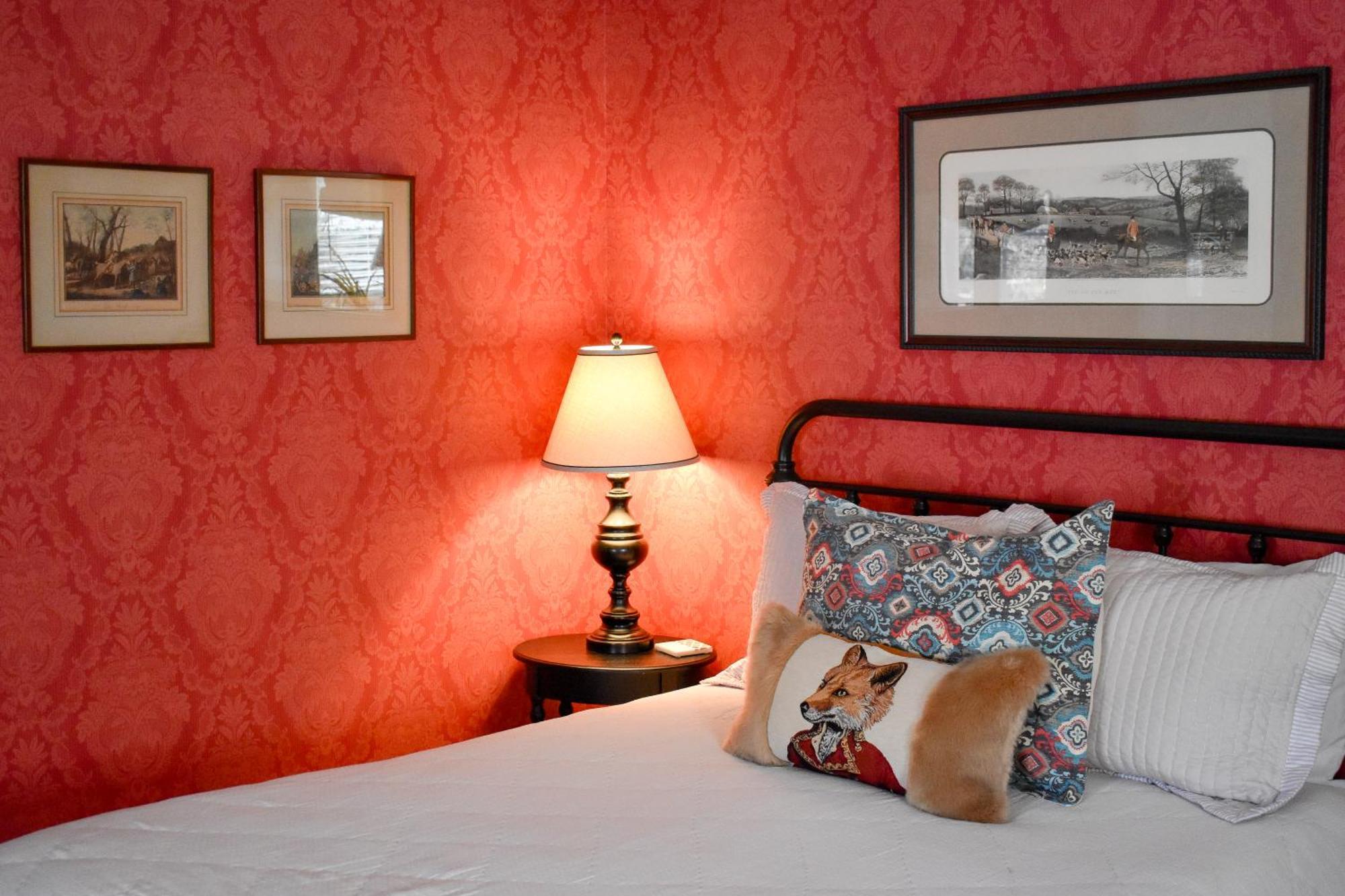 Mccall House Boutique Hotel アシュランド エクステリア 写真
