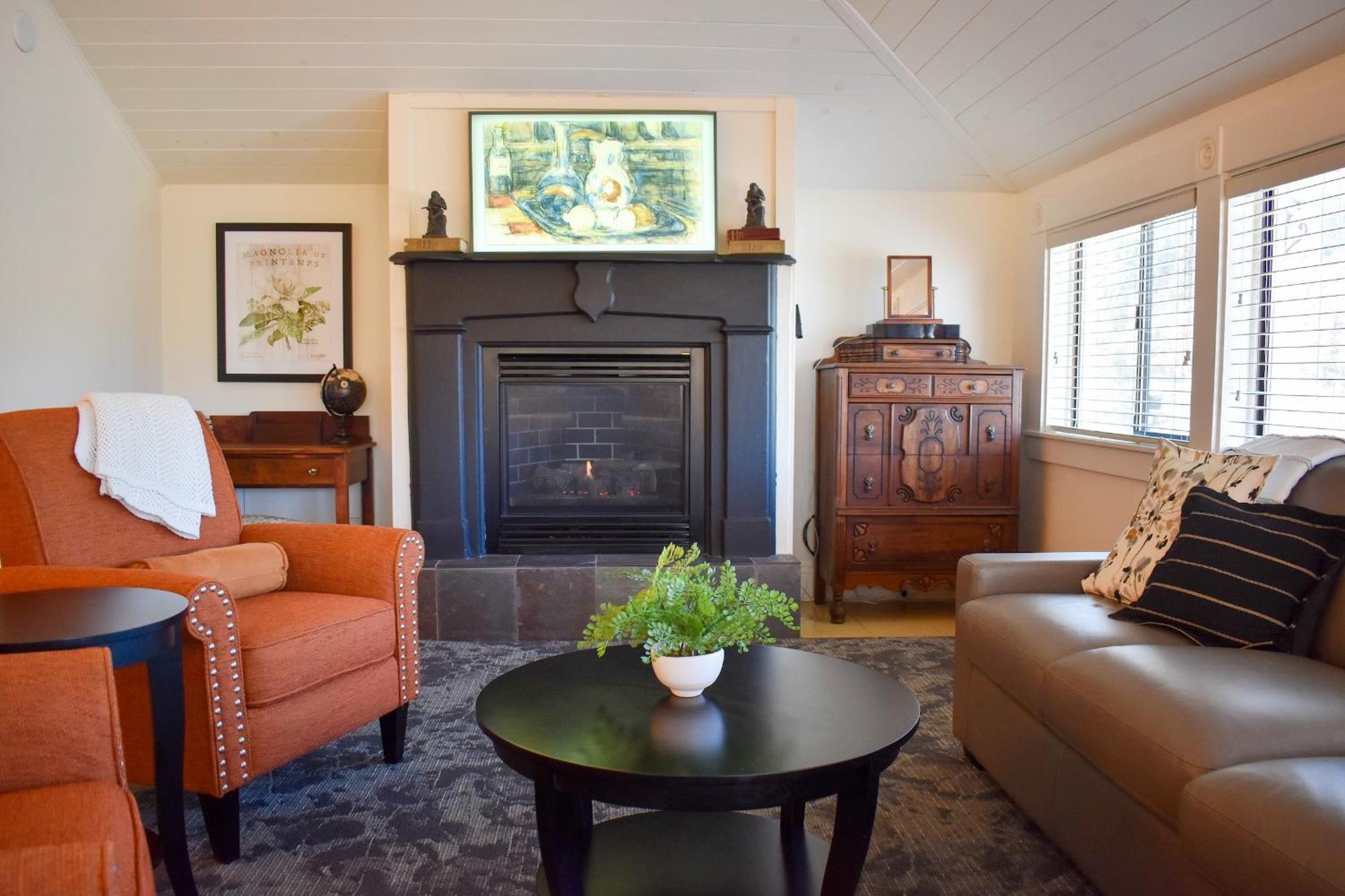 Mccall House Boutique Hotel アシュランド エクステリア 写真
